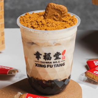 33. Biscoff Cookie Boba Latte